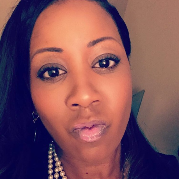 Meet your Posher, Shaldya - Picture 4 of 5